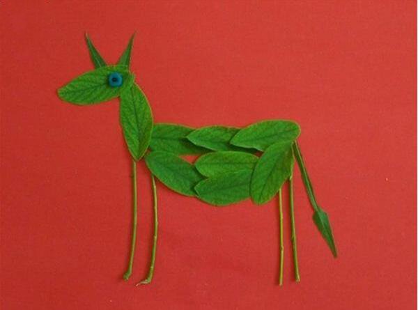 幼儿园最简单树叶贴画作品，小毛驴拼贴画教程