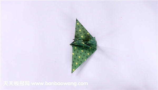 翅膀能动千纸鹤的折法