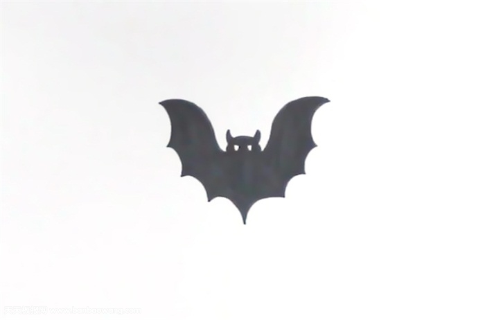 万圣节蝙蝠的画法