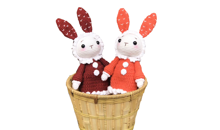 diy毛线编织不二兔玩偶，超可爱的不二兔编织玩偶