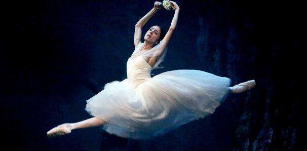 芭蕾舞的复兴时期 舞蹈由来历史