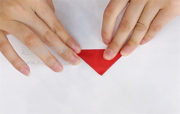 简单的康乃馨折纸图片康乃馨是怎么折的？