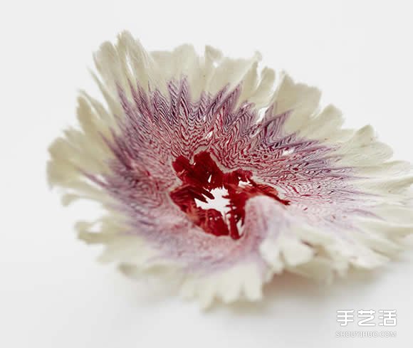 用削铅笔器DIY出一朵朵永生的美丽纸花朵
