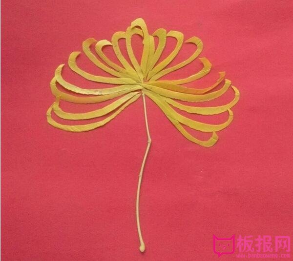 幼儿树叶贴画制作方法，漂亮的金菊