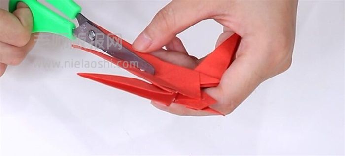 燕子折纸图片 燕子怎么折