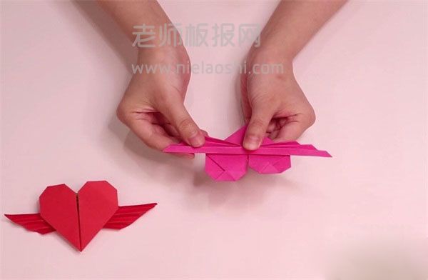 翅膀爱心折纸图片 翅膀爱心怎么折的