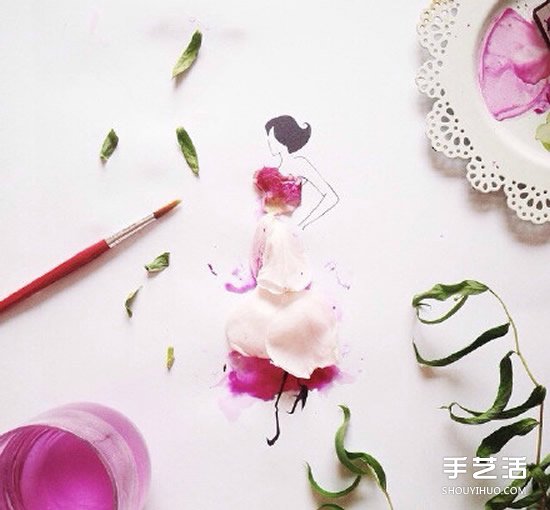 简单画出神态各异的美女 创意花瓣拼画DIY图片